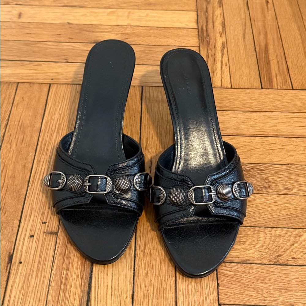 Balenciaga Cagole Kitten Heels Blaxk